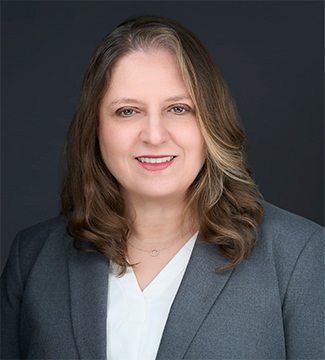 Lisa Lomelo, Land Use Attorney and Litigation Attorney